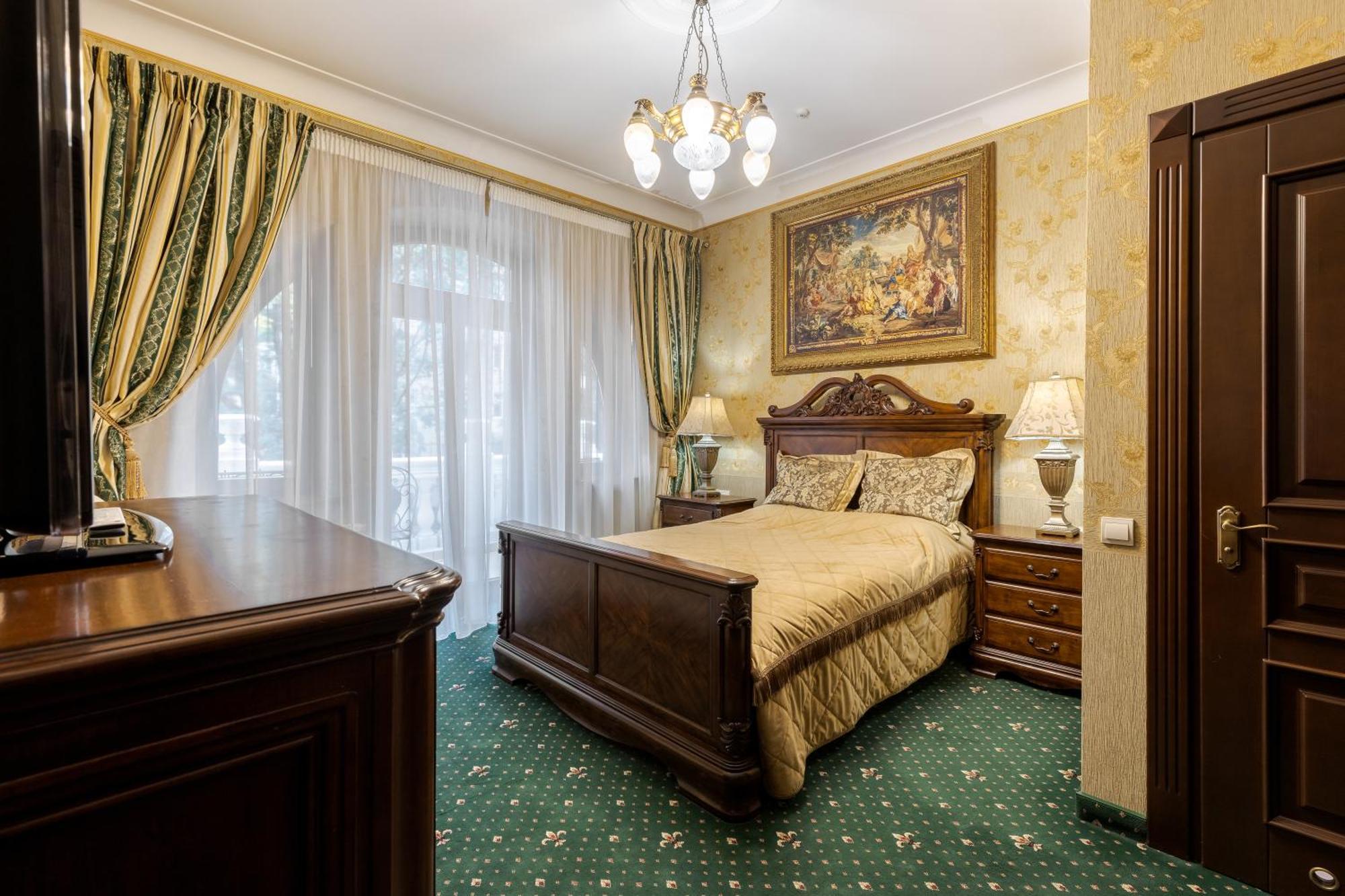 Luxury Boutique Andreevskiy Лвив Екстериор снимка