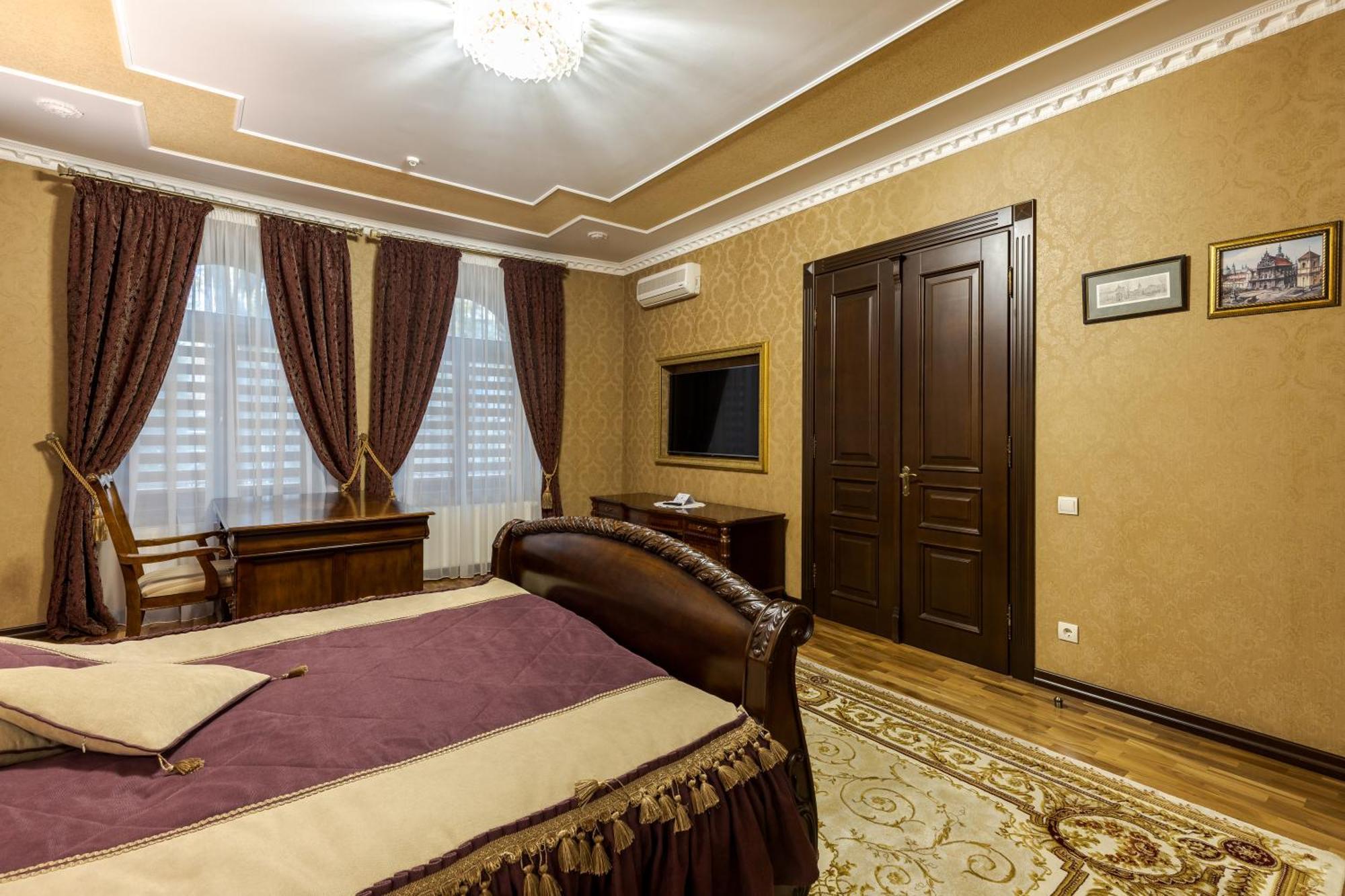 Luxury Boutique Andreevskiy Лвив Екстериор снимка